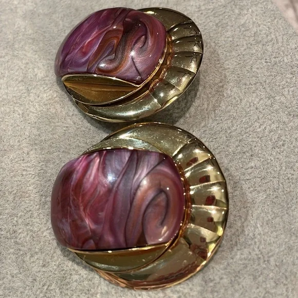 Vintage 80’s Gold and Purple Art Glass Earrings Clipon Bold Glam - Picture 4 of 6